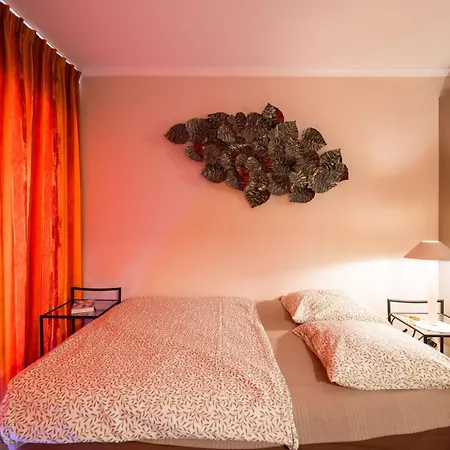 Azurea, Vue Avec Ses 2 Piscines Апартаменты *